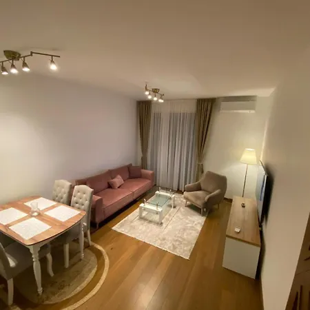 Apartment High In The Hill